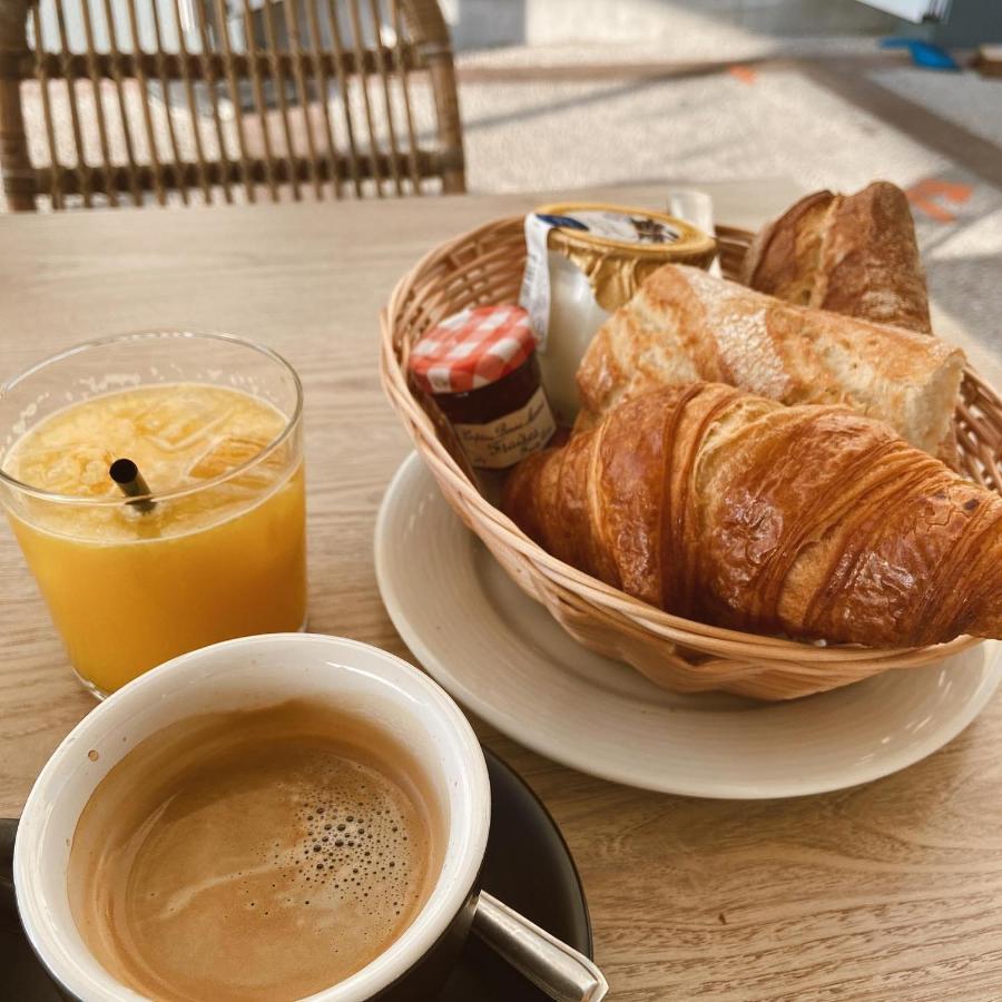 Hotel Restaurant La Cote Revee 勒卡特 外观 照片