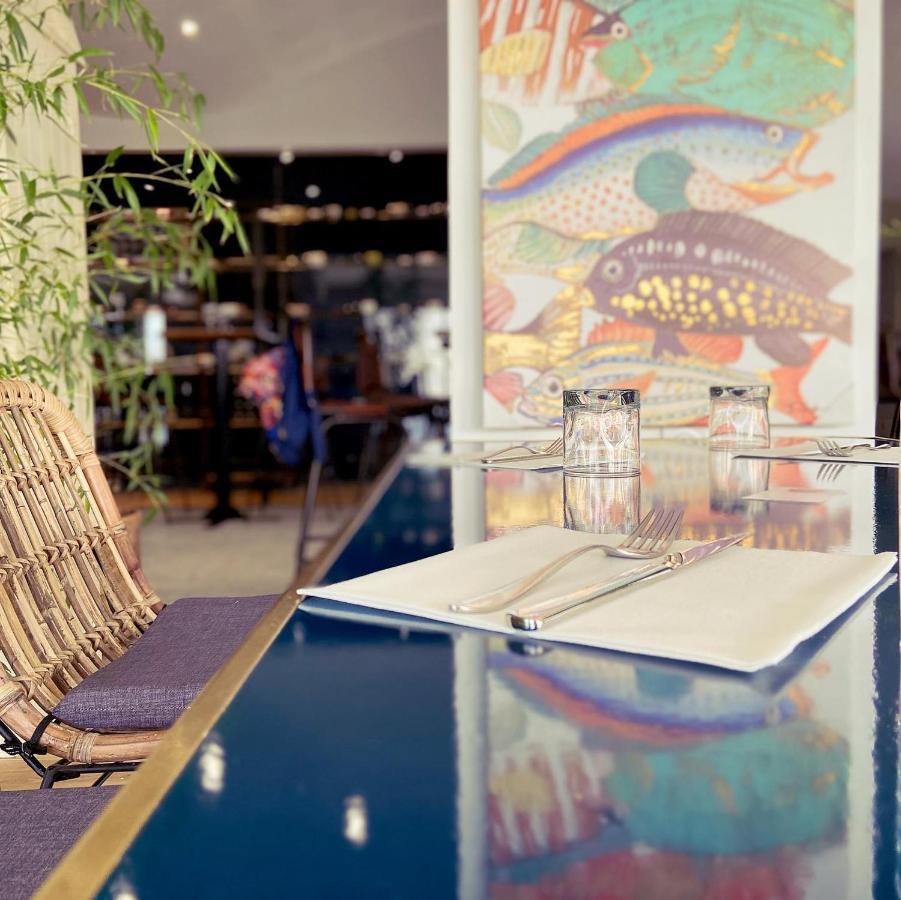 Hotel Restaurant La Cote Revee 勒卡特 外观 照片