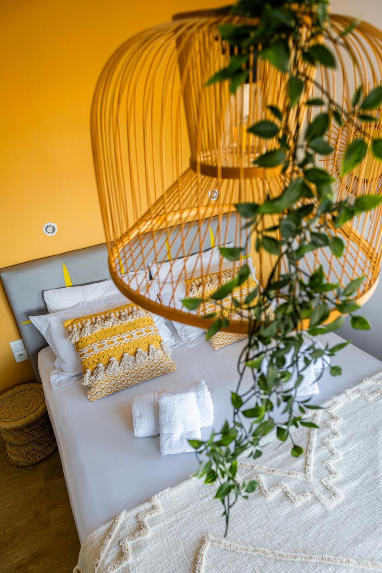 Hotel Restaurant La Cote Revee 勒卡特 外观 照片