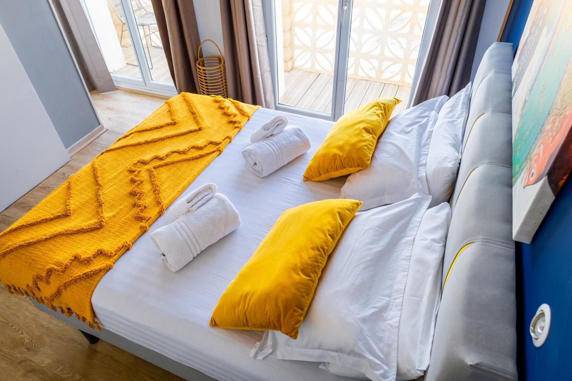 Hotel Restaurant La Cote Revee 勒卡特 外观 照片